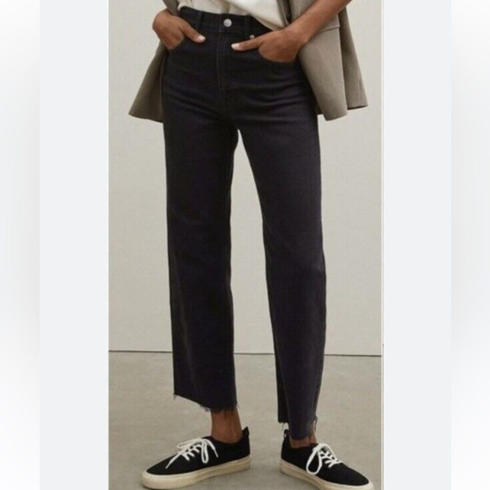 Everlane NWT The Way High Jean Size 29 Crop on Black Raw Hem